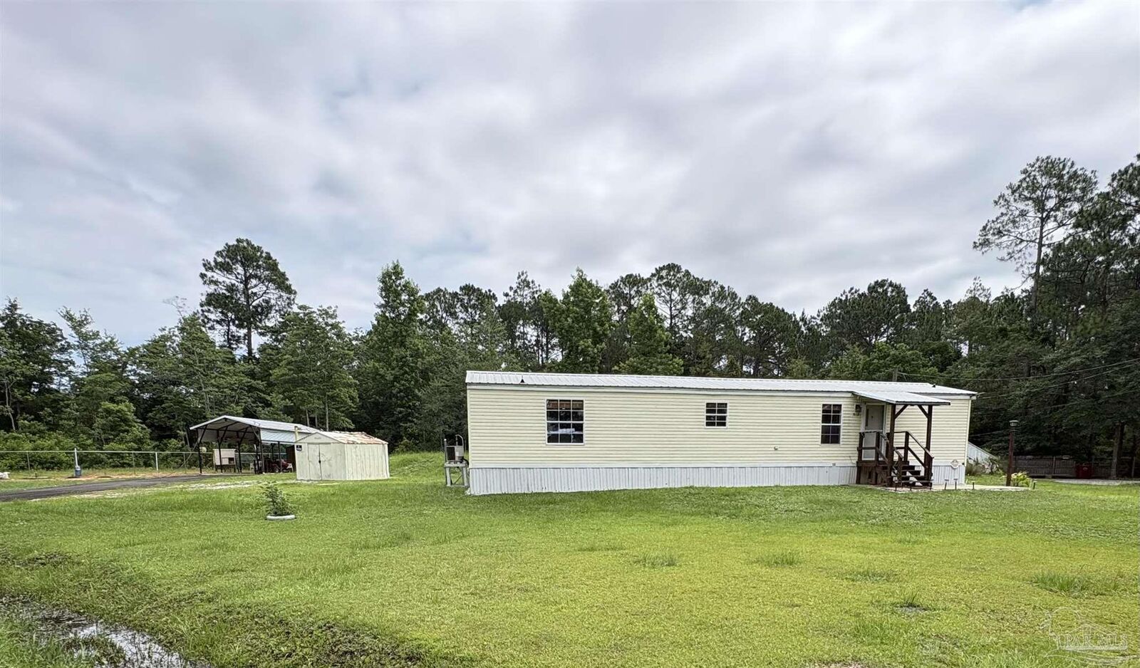 Property Photo:  7612 Shiner Ave  FL 32583 