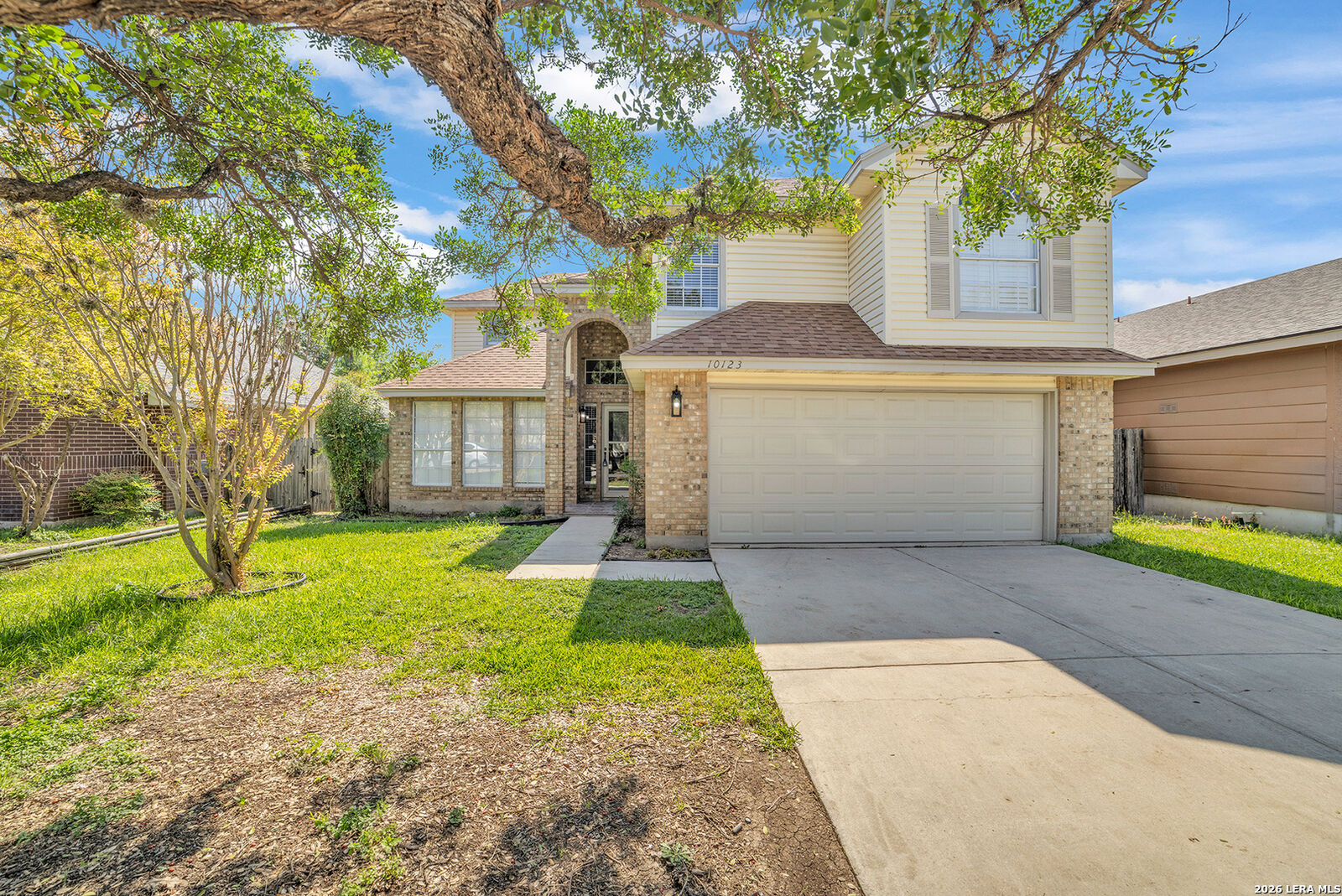 Property Photo:  10123 Shadyglen  TX 78240 