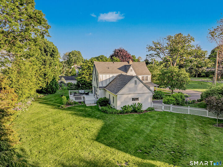 Property Photo:  164 Ludlowe Road  CT 06824 