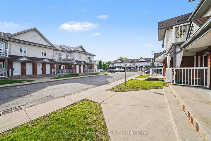 Property Photo: 88 Lafleche Boulevard 204 ON K0A 1M0