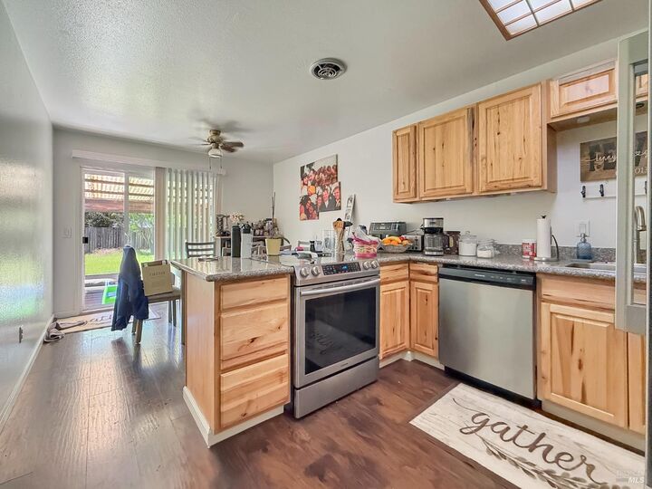 Property Photo:  80 Woelfe Drive  CA 95403 