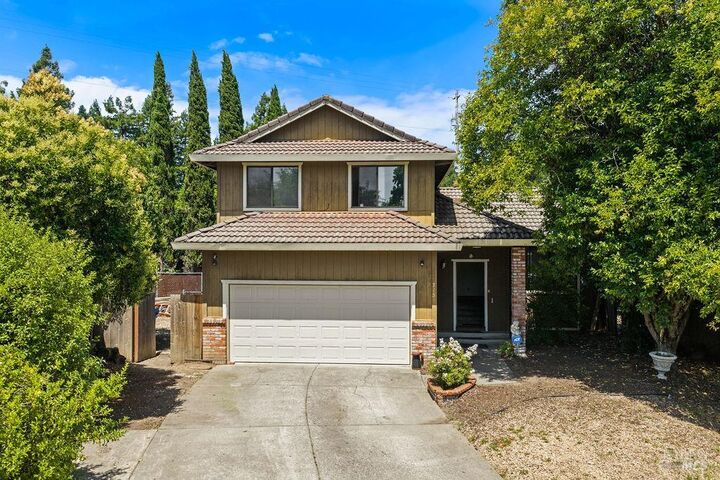 Property Photo:  715 Placer Court  CA 95401 