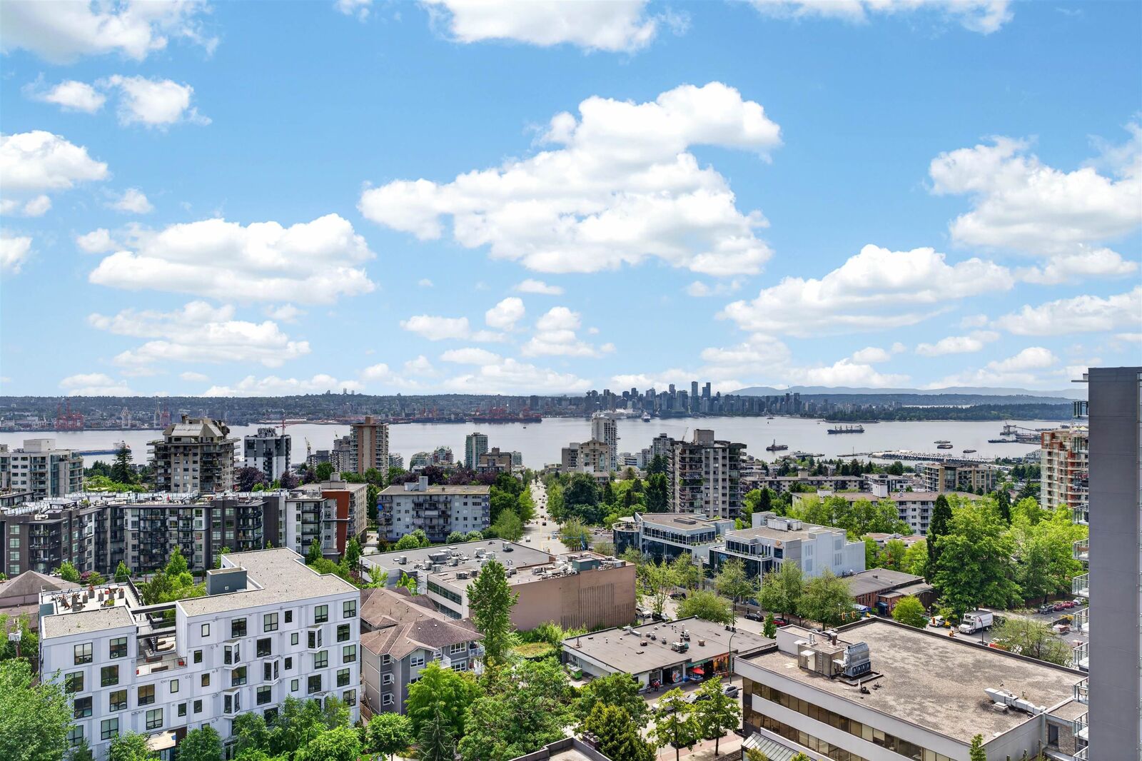 Property Photo: 135 E 13th Street 1304 BC V7L 0J8