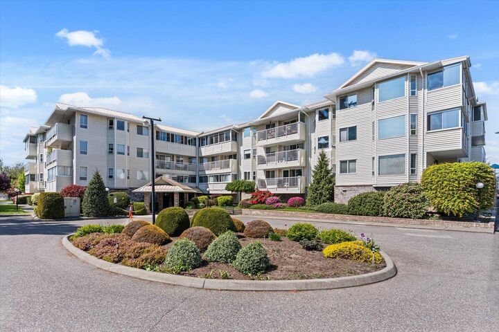 8725 Elm Drive 314 — photo 1