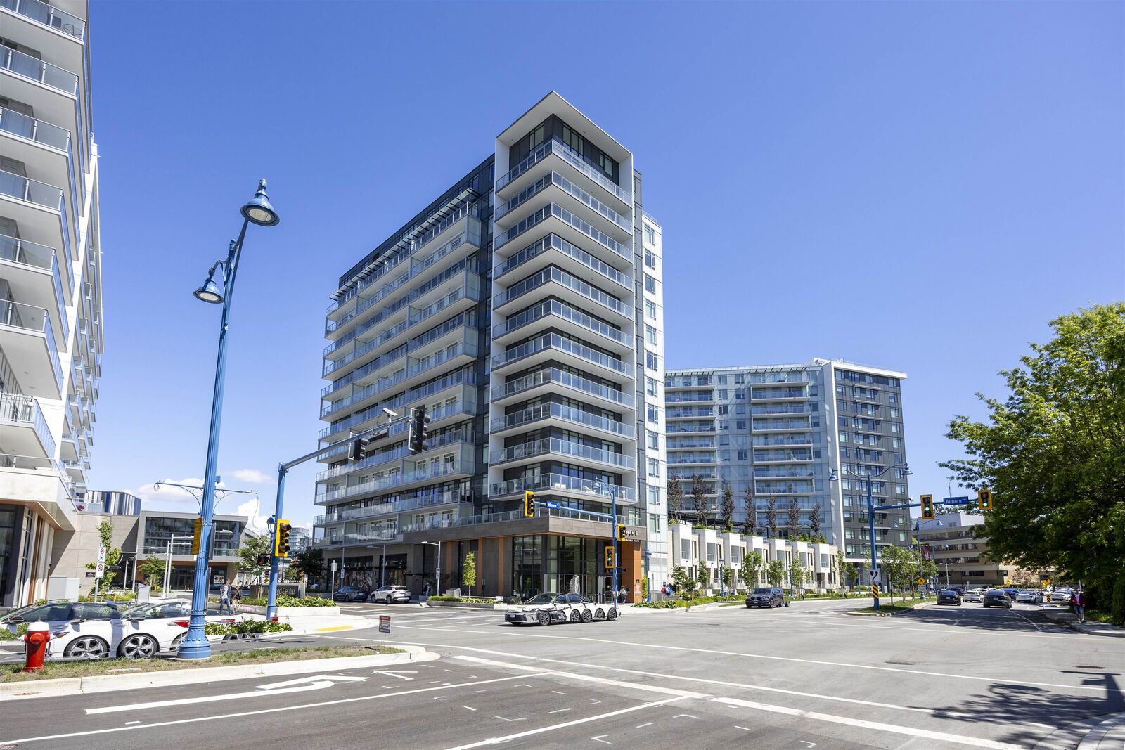 Property Photo: 6788 Minoru Boulevard 801 BC V6Y 0M6