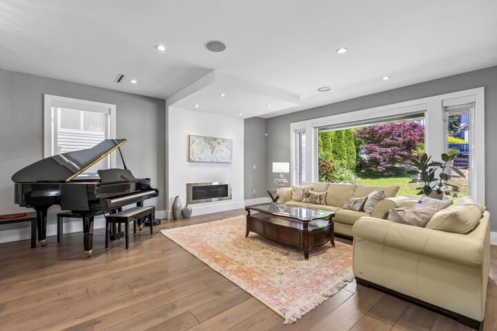 Property Photo: 2553 Western Avenue BC V7N 3L2