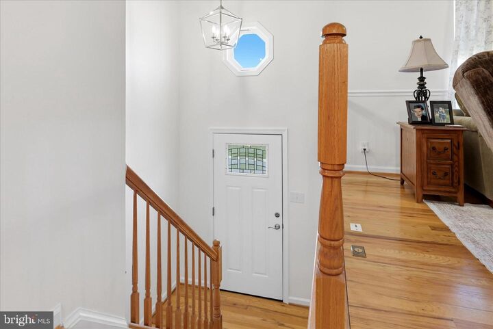 Property Photo: 389 W Duck Street VA 22630