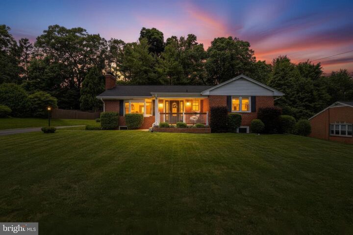 Property Photo:  1644 Saint Paul Street  MD 21074 