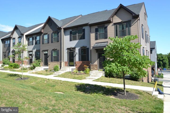 Property Photo:  1318 Trestle Drive  VA 22401 