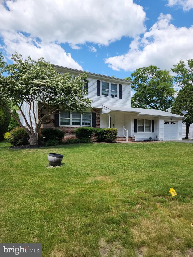 Property Photo:  281 Center Street  NJ 08087 