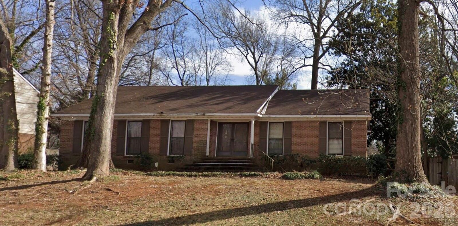 Property Photo: 7010 Ludwig Drive NC 28215