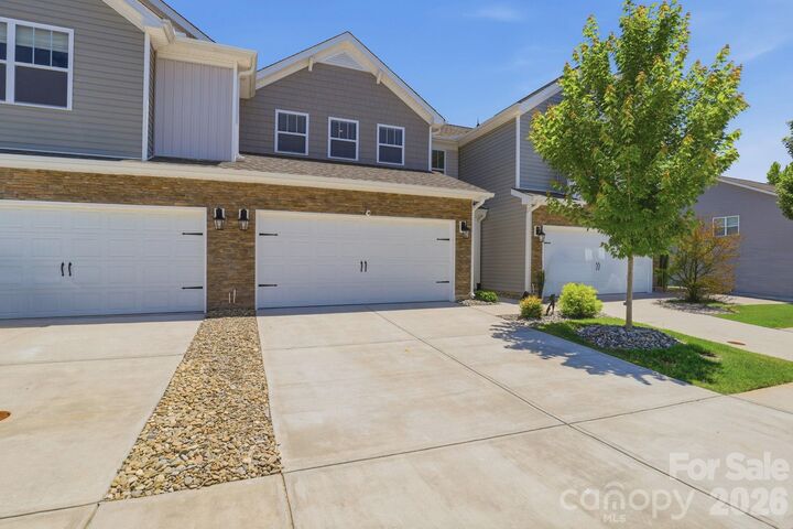 Property Photo:  205 Reynard Trail  SC 29609 