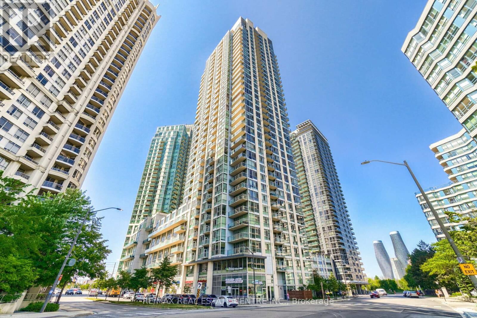 Property Photo:  225 Webb Drive 907  ON L5B 3Y5 