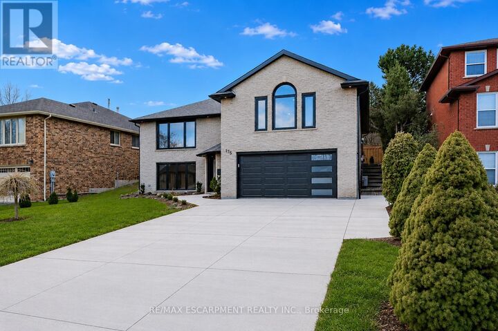Property Photo:  175 Bluebell Crescent  ON L9K 1E8 