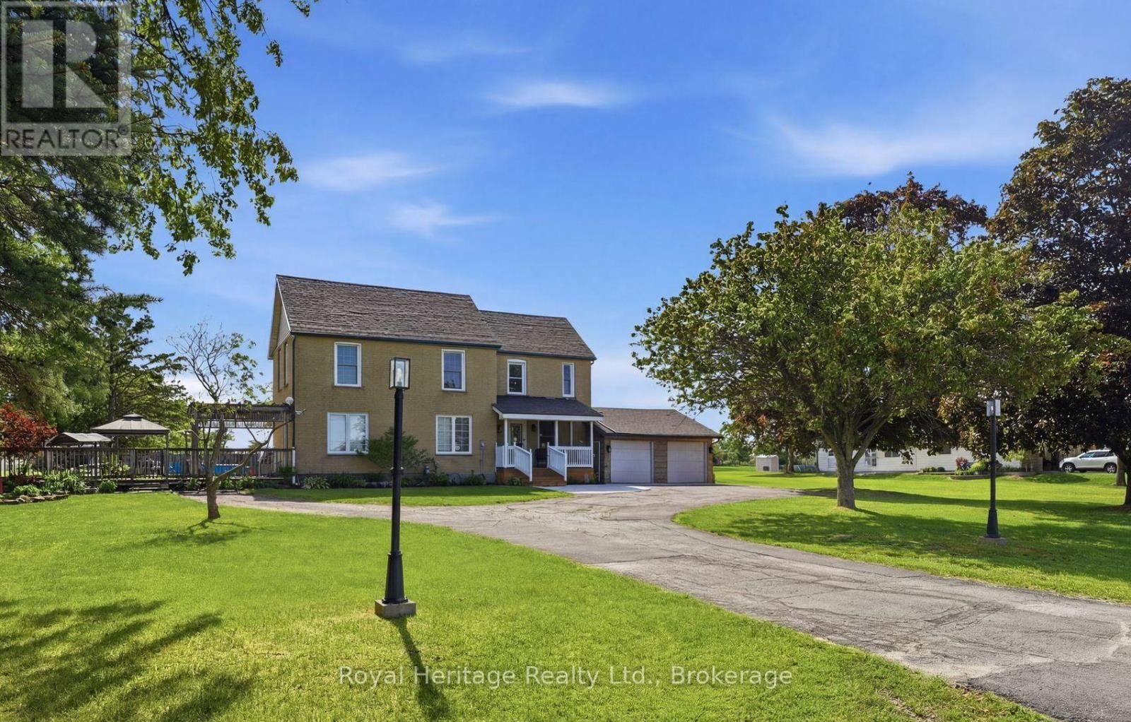 Property Photo:  232 Farnham Road  ON K8N 4Z5 