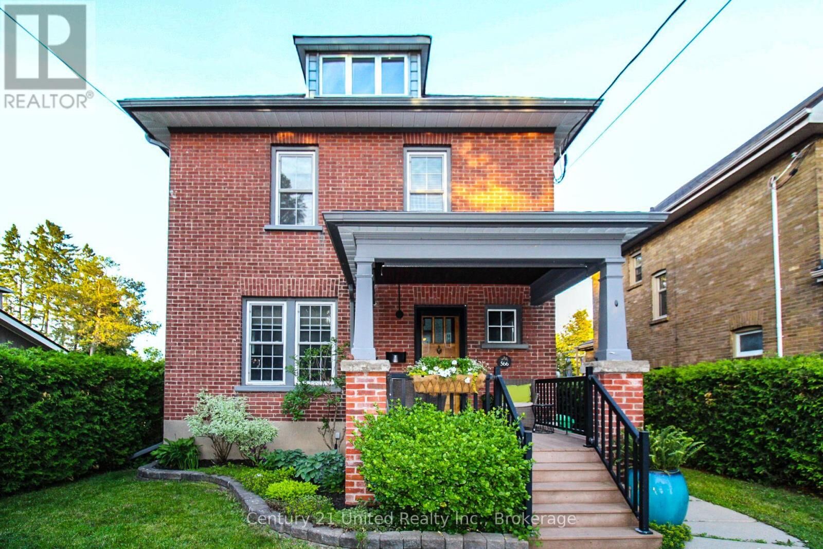 Property Photo:  566 Waterford Street  ON K9H 3K6 