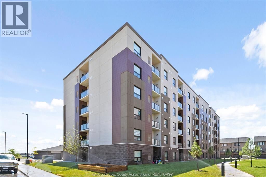 Property Photo:  728 Brownstone 308  ON N9K 0C4 