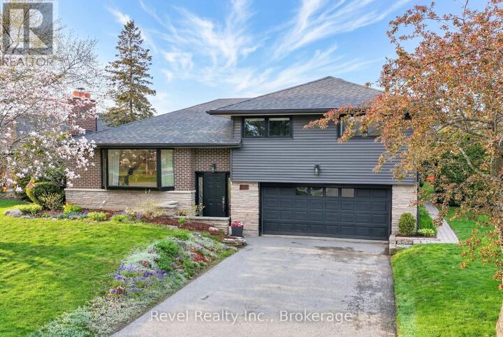 Property Photo:  336 Meadow Street  ON L1L 1A3 