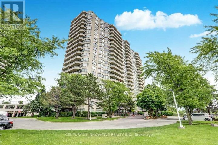 Property Photo: 1 Greystone Walk Drive 2079 ON M1K 5J3