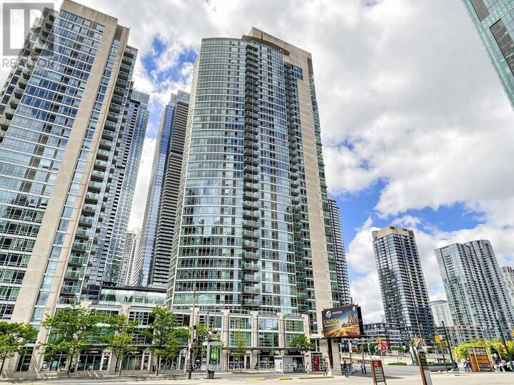 Property Photo:  397 Front St W 3110  ON M5V 3S1 