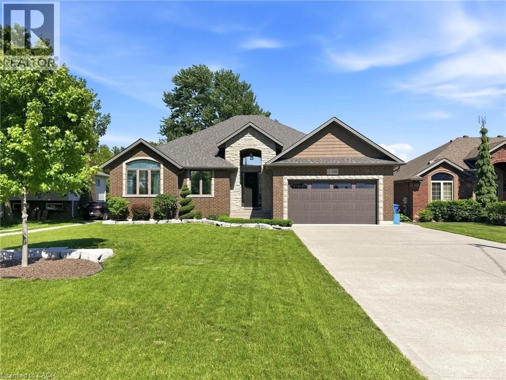 Property Photo:  318 East Puce Road  ON N8L 0C6 