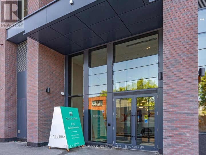 Property Photo:  1185 Dupont Street 1805  ON M6H 0G5 