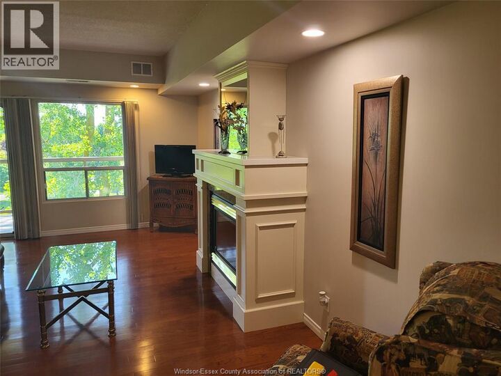 Photo de la propriété:  315 Village Grove 506  ON N8N 5G4 