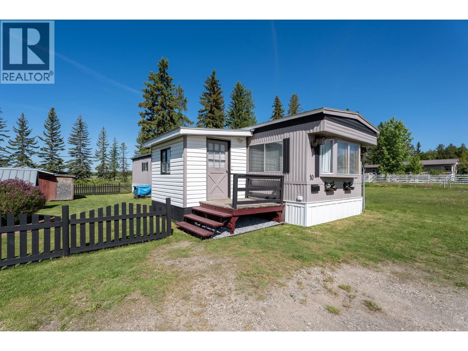 Property Photo:  8680 Castle Road 10  BC V2N 6Y6 