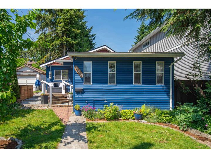 Property Photo:  32931 1 Avenue  BC V2V 1E9 
