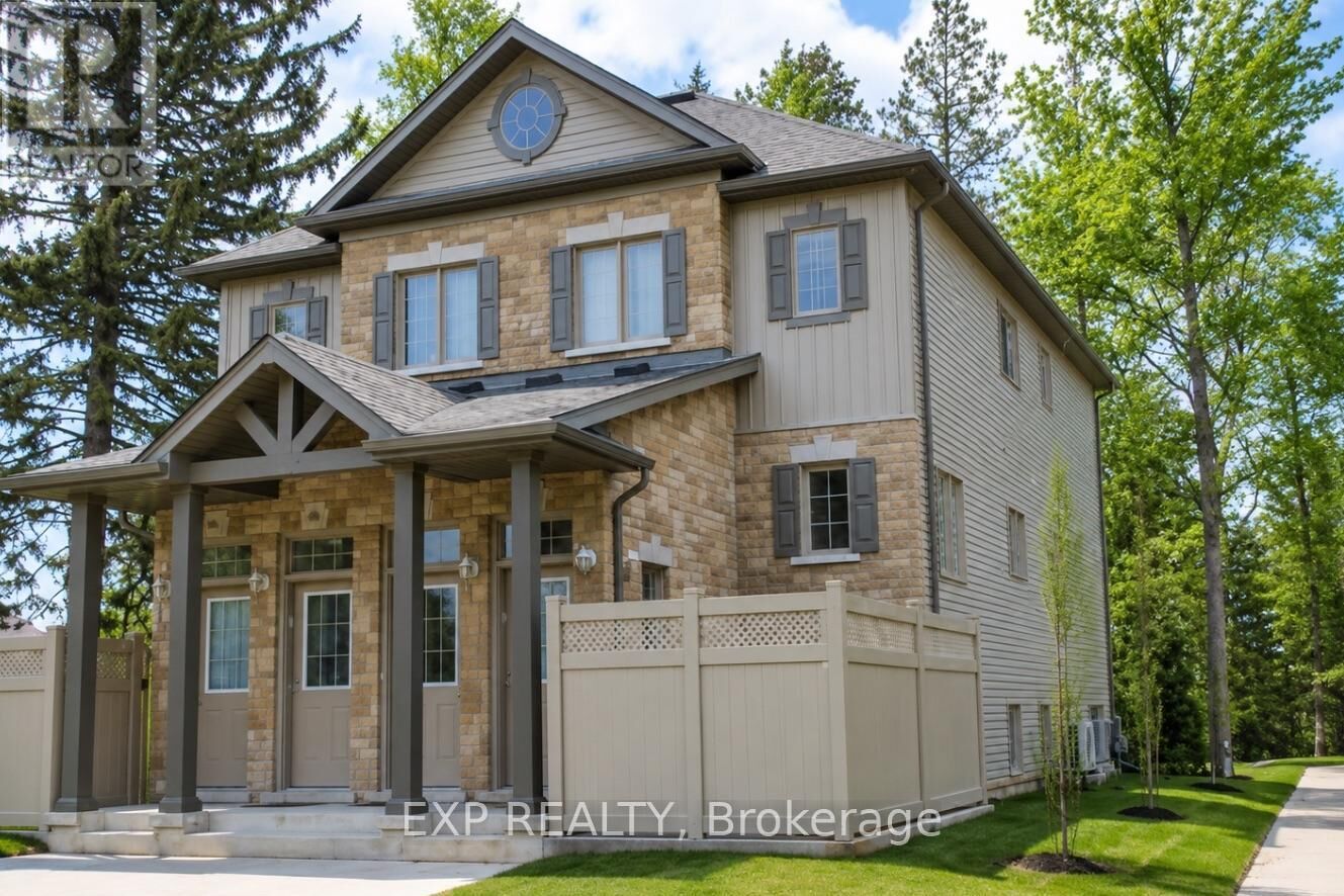 Property Photo:  931 Glasgow Street 8D  ON N2N 0B6 