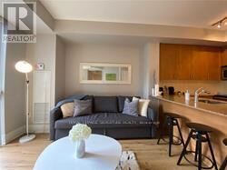 Property Photo:  560 Front Street 215  ON M5V 1C1 