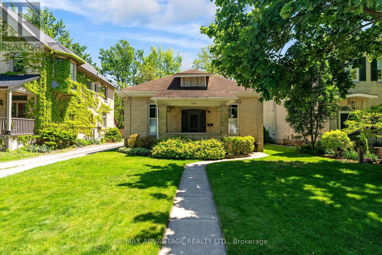 Property Photo:  523 Dufferin Avenue  ON N6B 2A3 