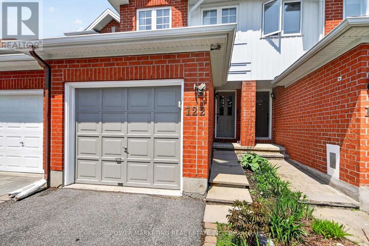 Property Photo: 122 Scout Street ON K2C 4E2