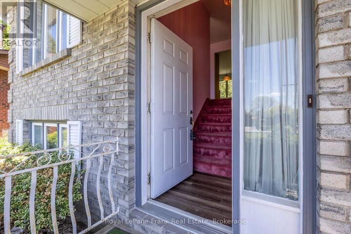 Property Photo:  311 Cumberland Court  ON L1H 8E7 