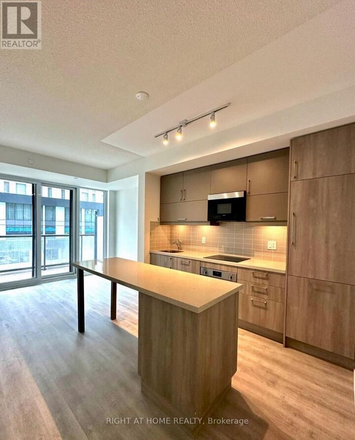 Property Photo:  8119 Birchmount Road 511  ON L6G 0H5 