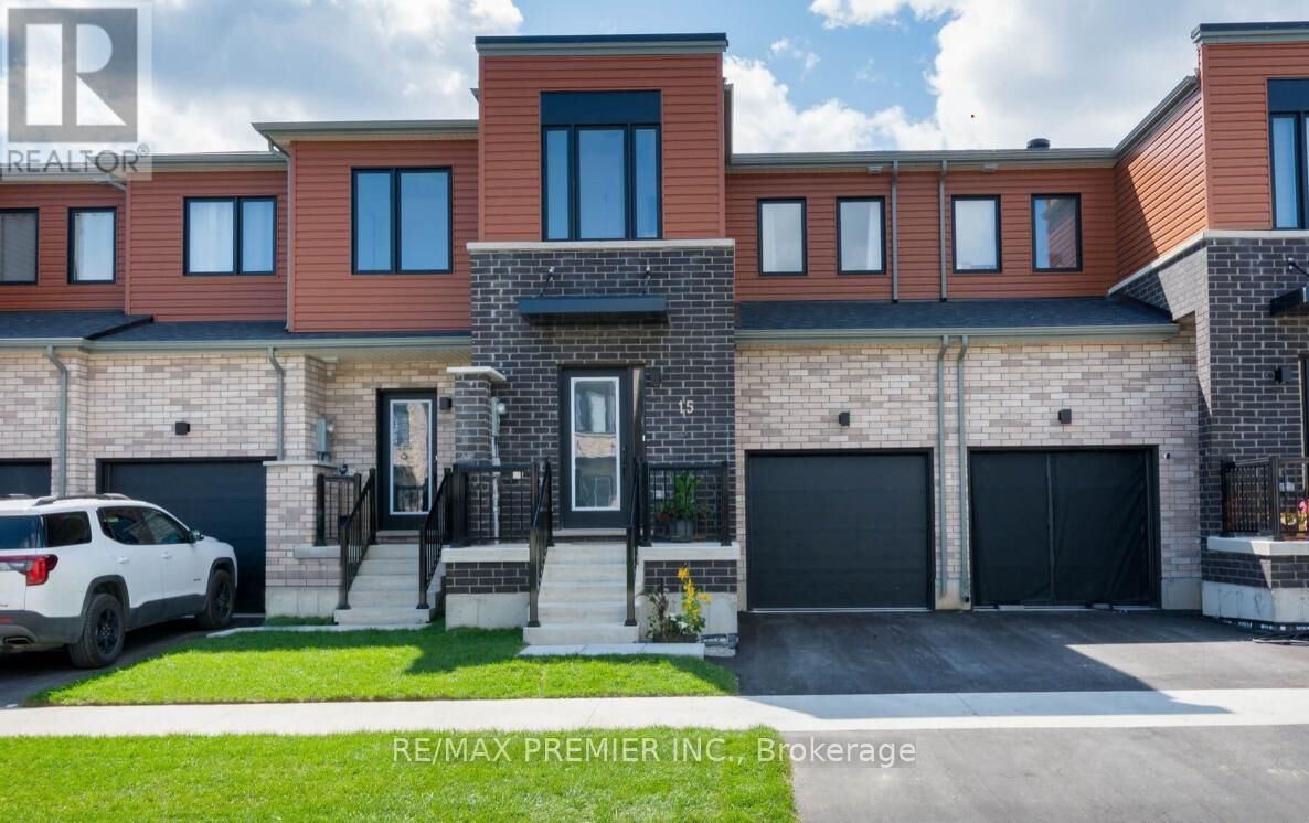 Property Photo:  15 Haven Lane  ON L4N 6A3 