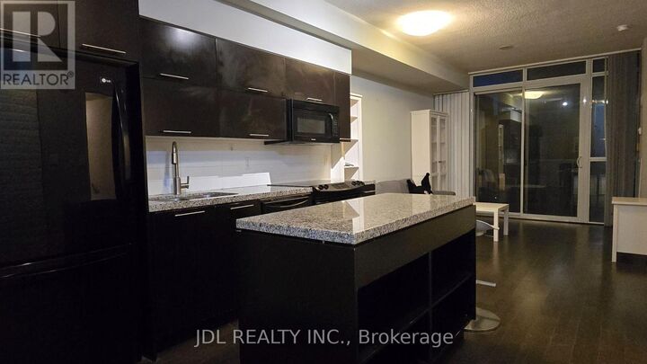 Property Photo:  126 Simcoe Street 1506  ON M5H 4E6 