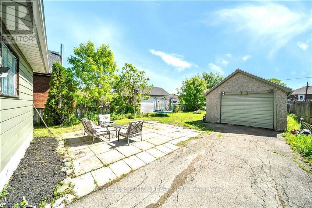 Property Photo:  457 Davis Street  ON L3K 1Z7 
