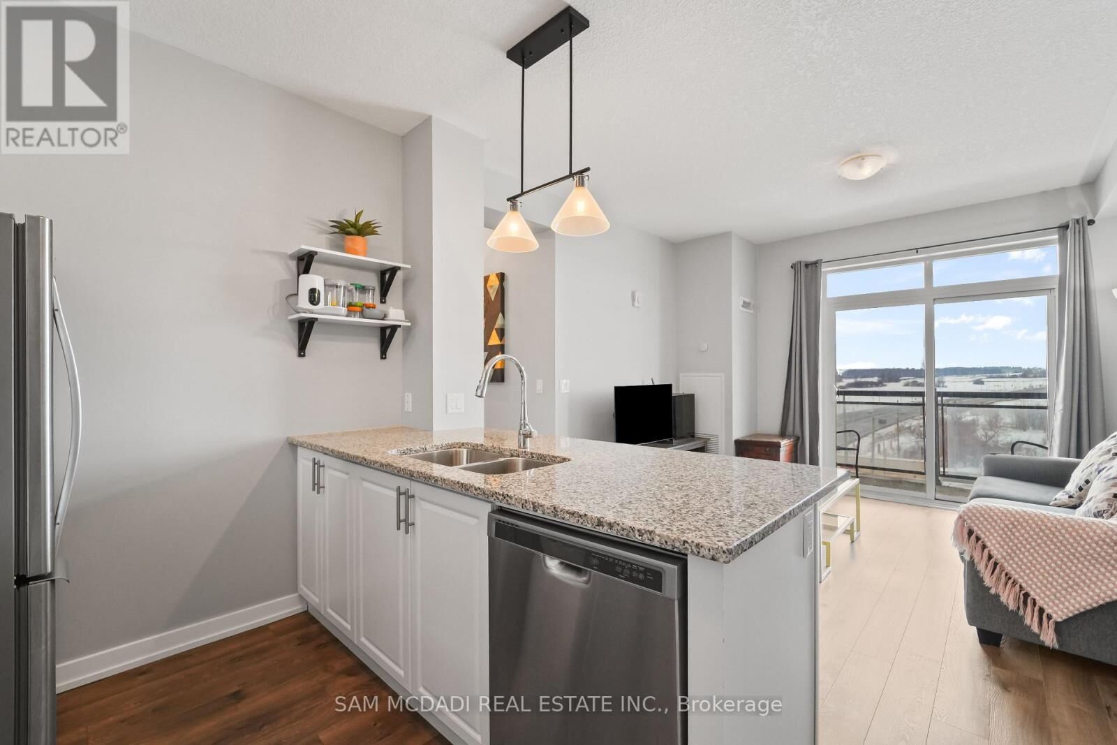 Property Photo:  2490 Old Bronte Road 622  ON L6M 0Y5 