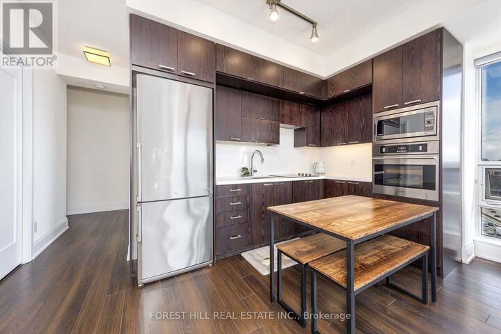 Property Photo:  120 Harrison Garden Boulevard 1306  ON M2N 0H1 