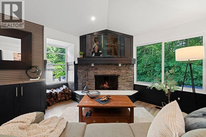 Property Photo: 1430 Draycott Road BC V7J 1W2