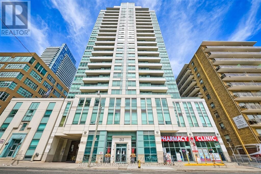 Property Photo:  212 Eglinton Avenue East 1012  ON M4P 0A3 