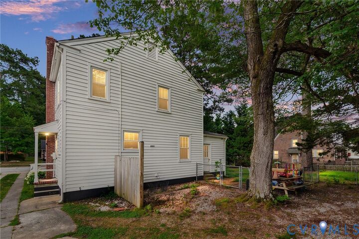 Property Photo:  204 Prince George Avenue  VA 23860 