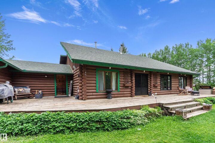 Property Photo:  2311 Twp Road 530 1  AB T7Y 3M8 