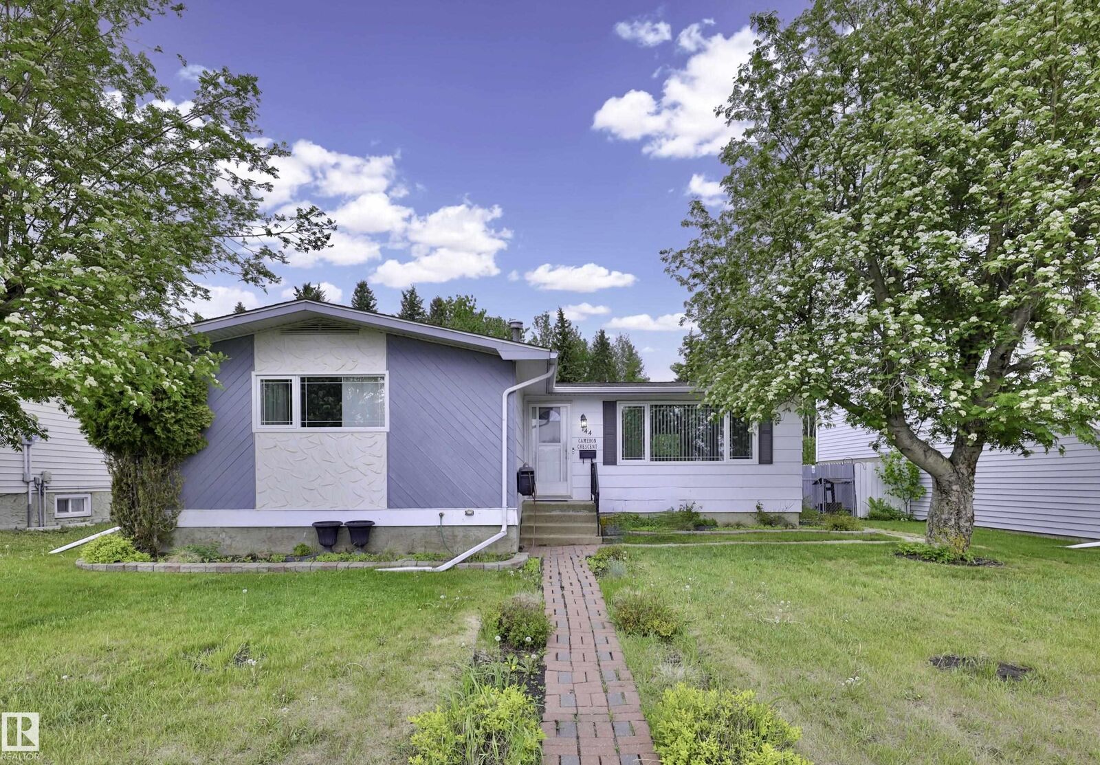 Property Photo: 144 Cameron Crescent AB T9A 3H5