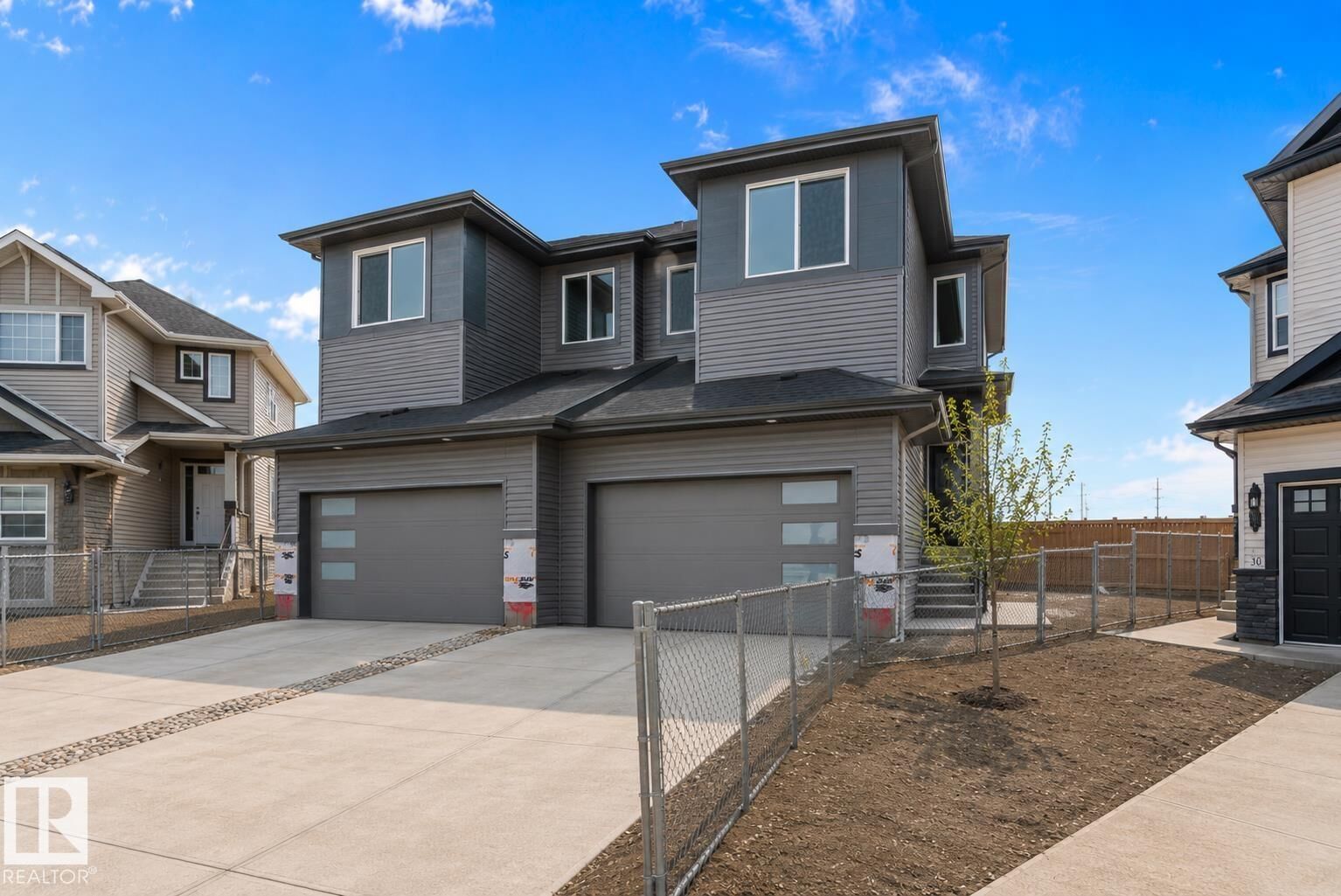 Property Photo:  34 Astoria Place  AB T9G 0M7 