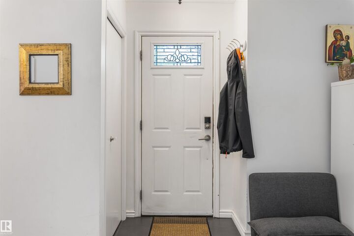 Property Photo:  14007 104 Avenue NW  AB T5N 0W7 