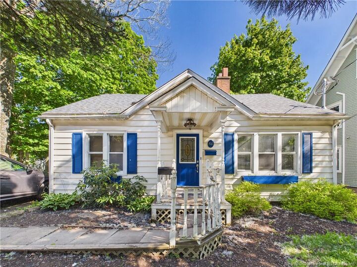 46 Donald Avenue — photo 1