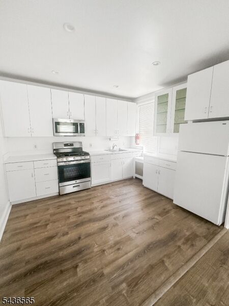 Property Photo:  818 Summit Ave 3  NJ 07661 