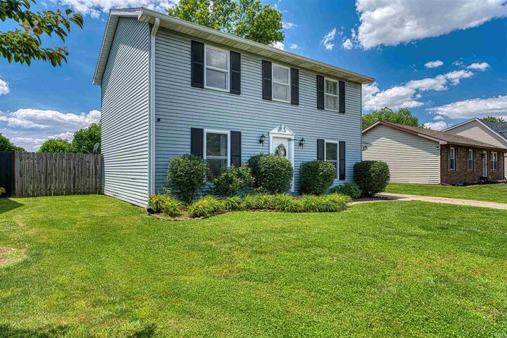 Property Photo:  1715 Bonnieview Drive  IN 47715 